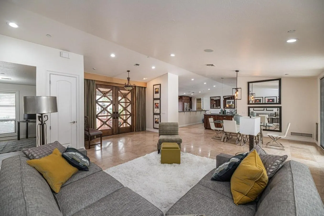 Private Executive Home, Pet Friendly, Walkable 스코 츠 데일